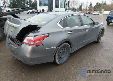 2014 Nissan Altima 2.5 S z USA, uszkodzony, nr VIN 1N4AL3AP3EN360582